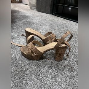 Lulus Cork heels